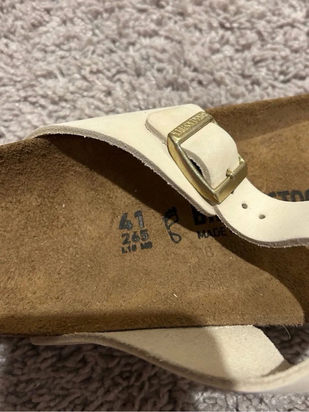 Women's White Birkenstock Leather Thong Sandals with Buckle